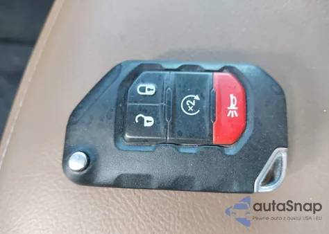 2021 Jeep Wrangler Unlimited Rubicon 4X4 z USA, uszkodzony, nr VIN 1C4JJXFM6MW538774